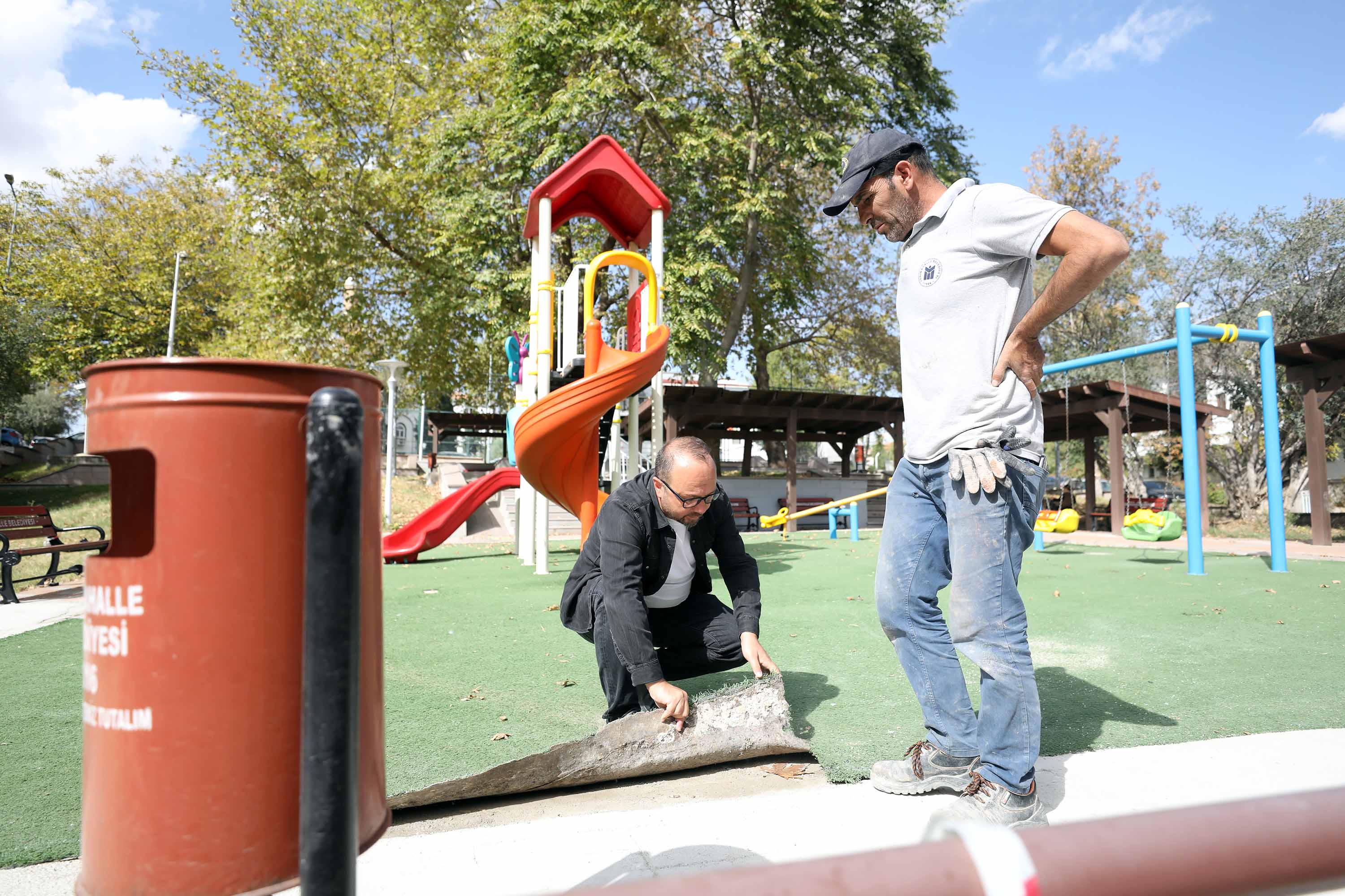 Yenimahalle Belediyesi Parkları Bakıma Aldı