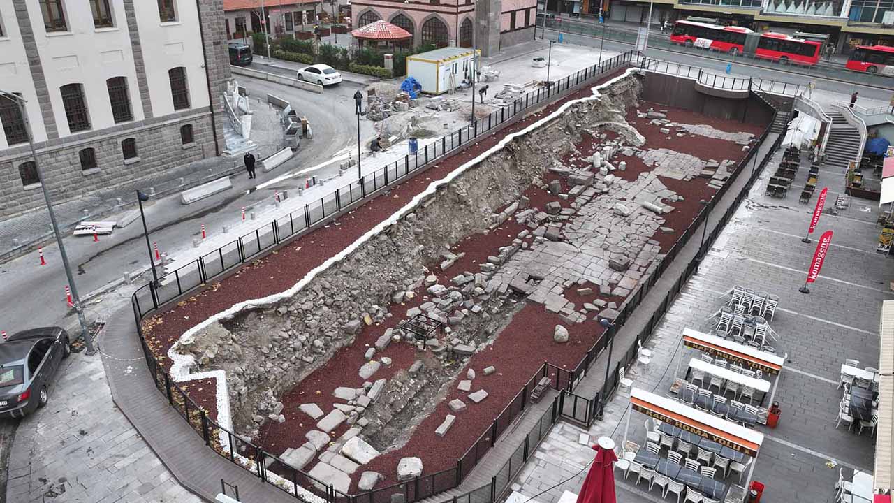 Ankara Büyükşehir Belediyesi Roma Yolunu Turizme kazandırıyor
