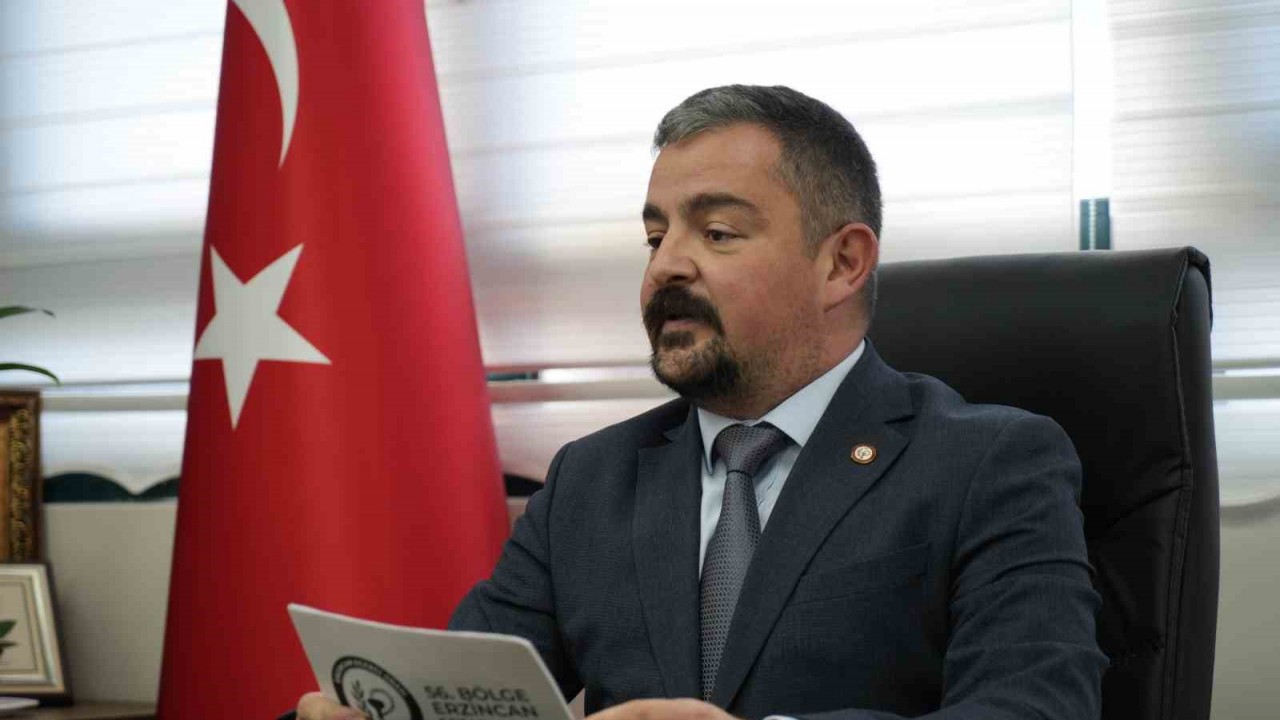 Erzincan Eczacı Odası Başkanı Sarıkaya: “Vitamin ve mineral takviyelerinin güvenilirliği Sağlık Bakanlığı denetimi altında üretilmesi şarttır”