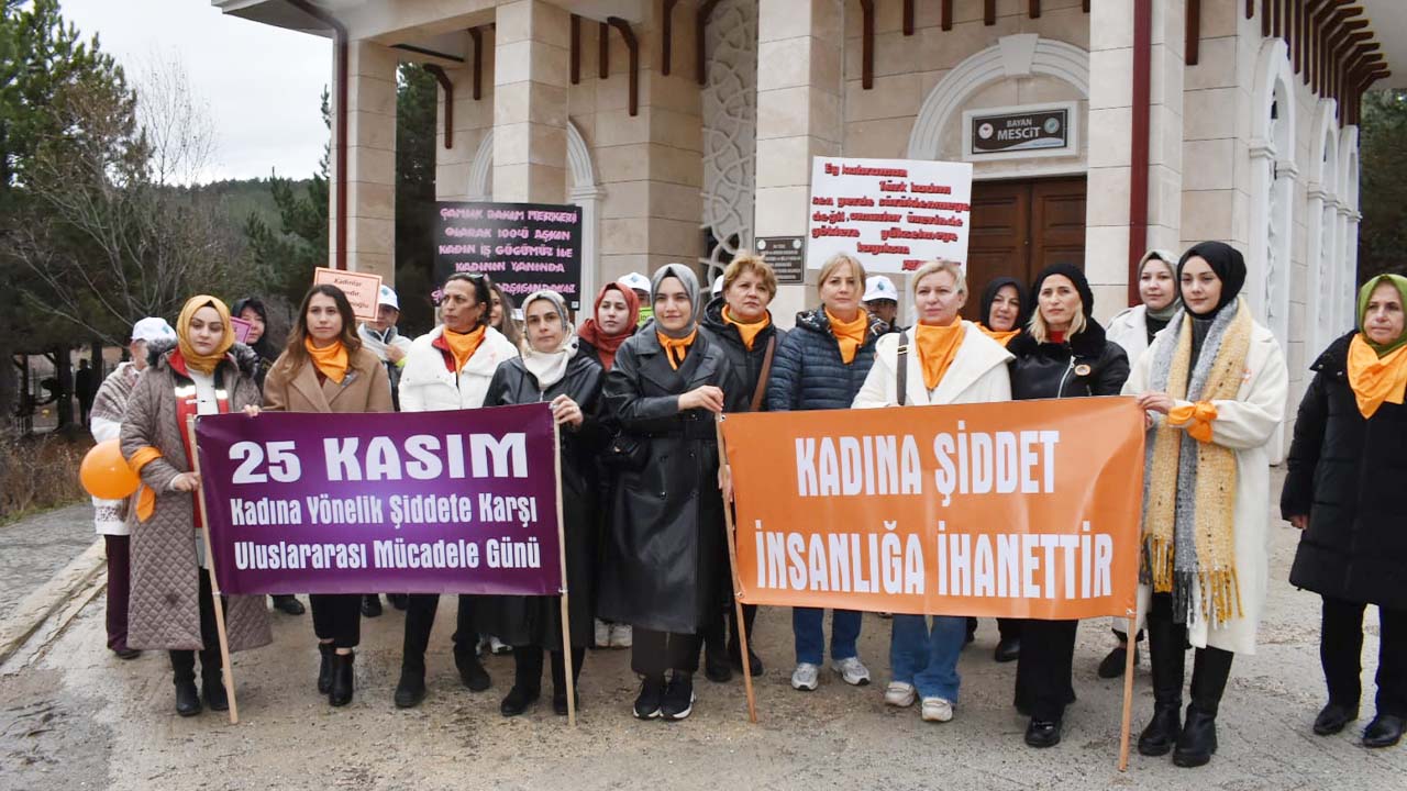 Yozgat'ta Kadına Yönelik Şiddetle Mücadele İçin Anlamlı Yürüyüş