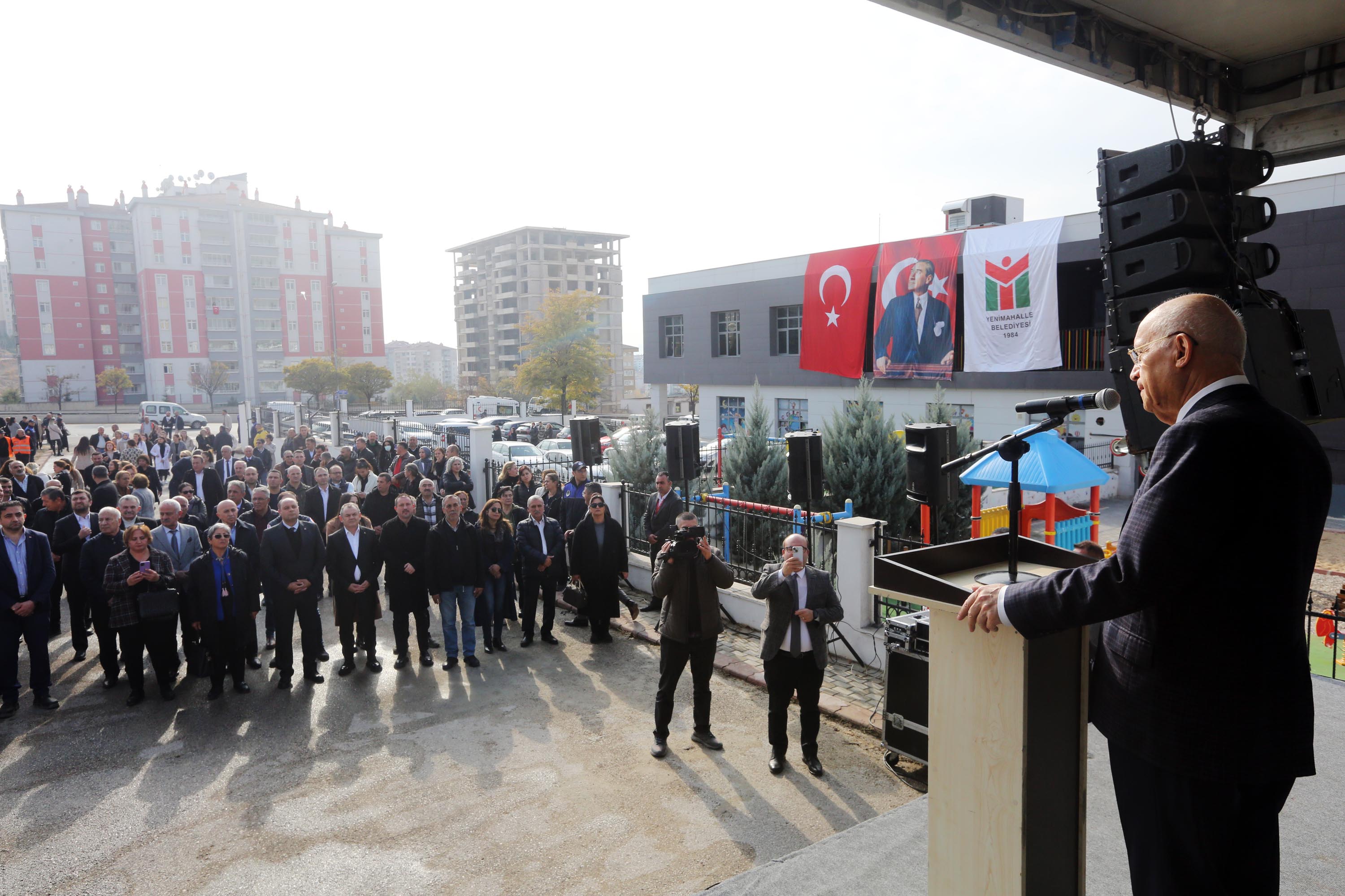 Yenimahalle, Otomatik Sulama Sistemi ile Yeşilleniyor