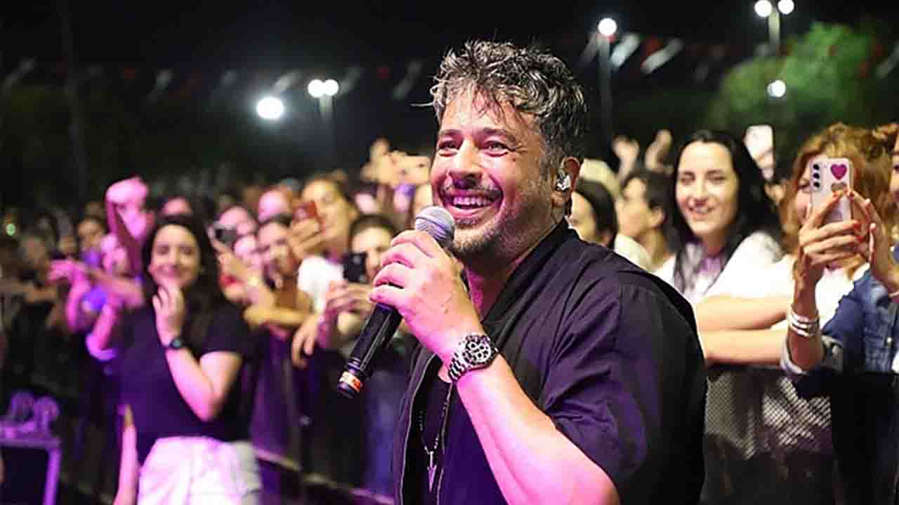Emre Altuğ Konser Takvimi 2024 Kasım Tarihleri ve Bilet Fiyatları