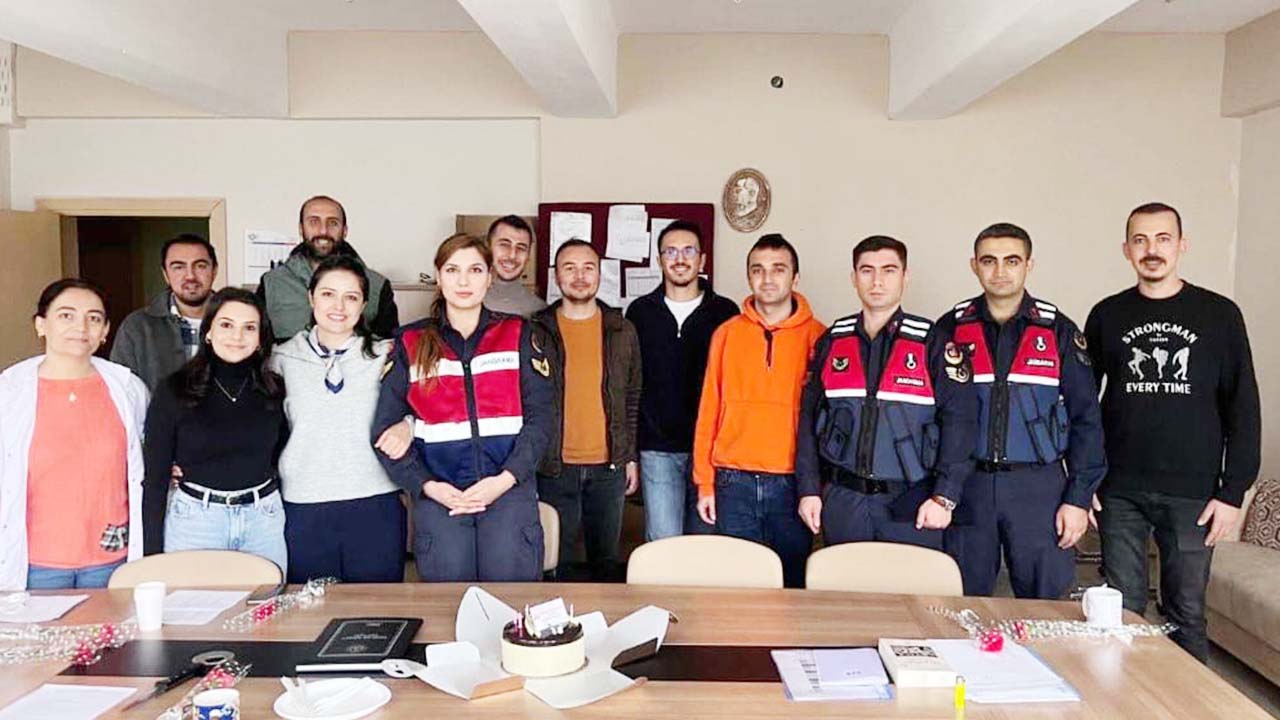 Yozgat İl Jandarma Komutanlığı’ndan Öğretmenlere Anlamlı Jest!