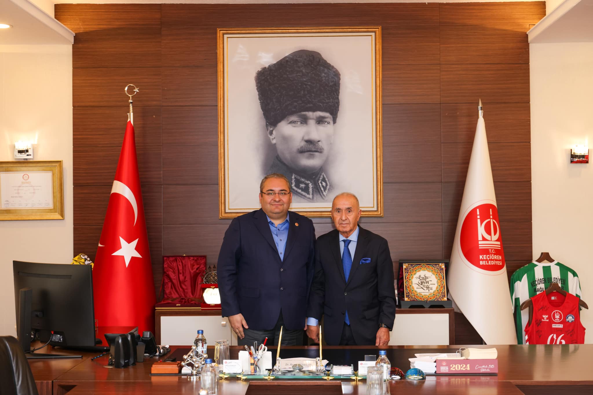 Eski TBMM Başkanı Hikmet Çetin Keçiören Belediyesi’nde