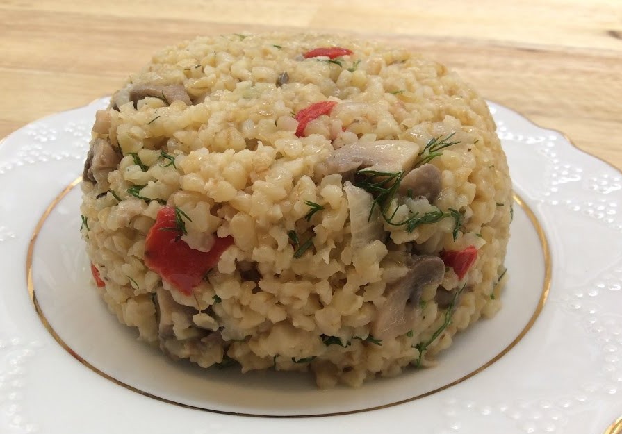 Damakları Şenlendiren Sofraların Yeni Yıldızı: Mantarlı Bulgur Pilavı!