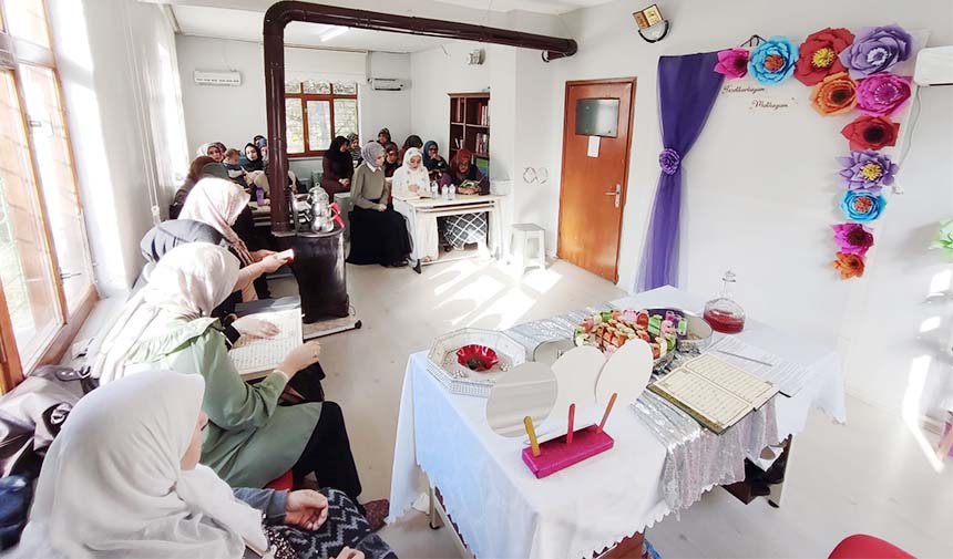 Yozgat’ta Gençleri Tesettüre Teşvik Eden İlk Tören!