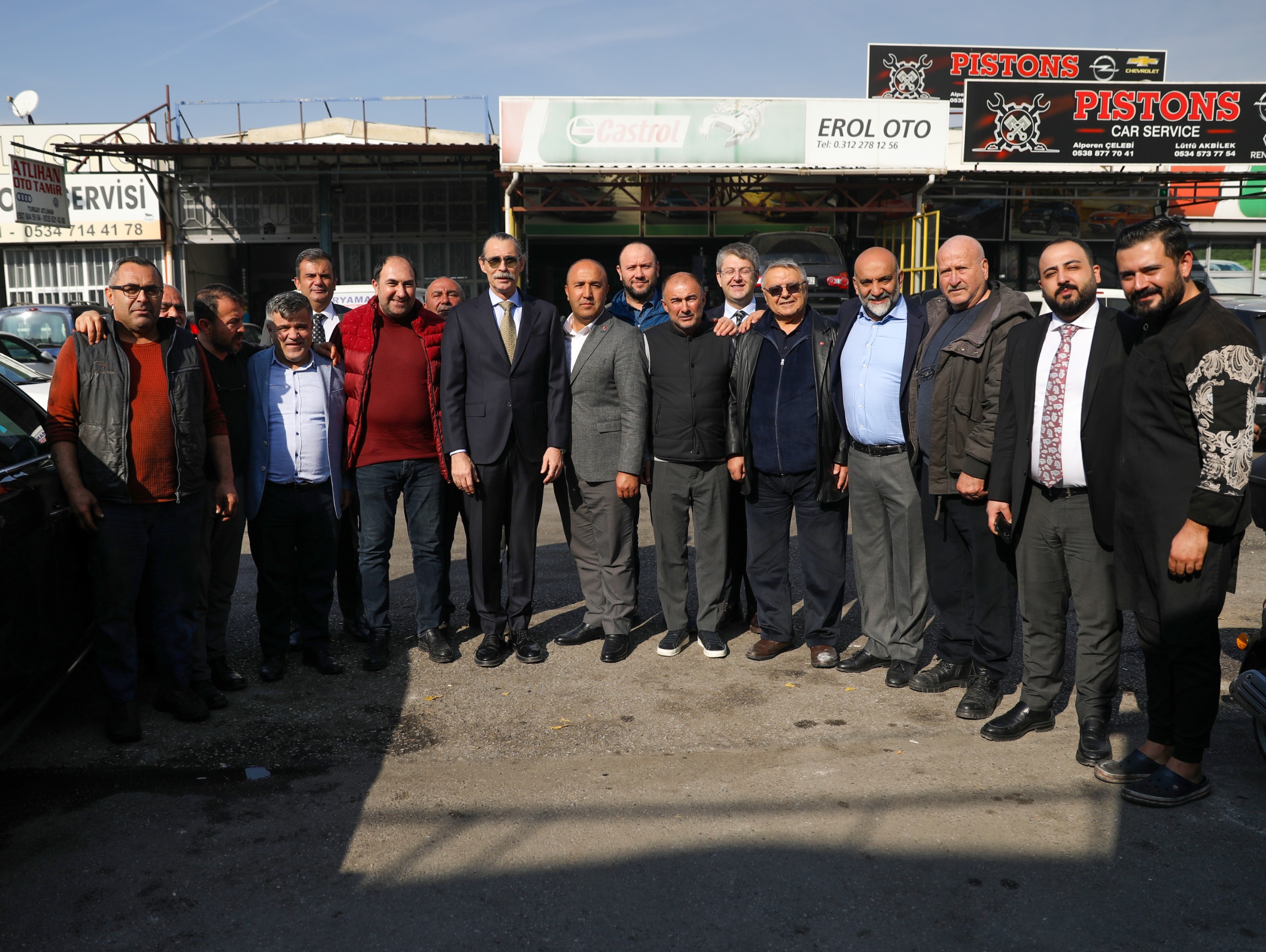 Başkan Beşikcioğlu’ndan Yangında Mağdur Olan Şaşmaz Sanayi Esnafına Destek Ziyareti