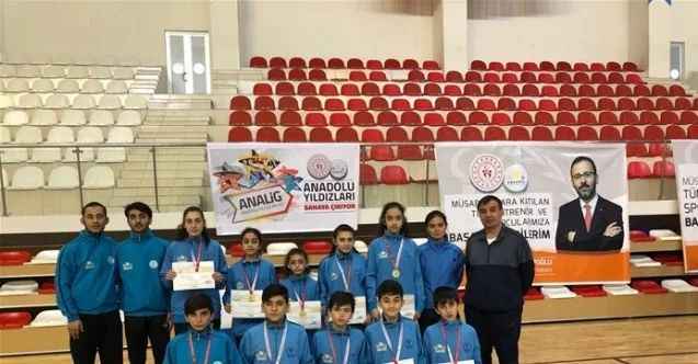 Badmintonda Malatya takımları birinci oldu