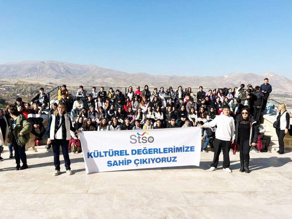Sivaslı Öğrenciler Kültürel Değerleri Keşfetti!