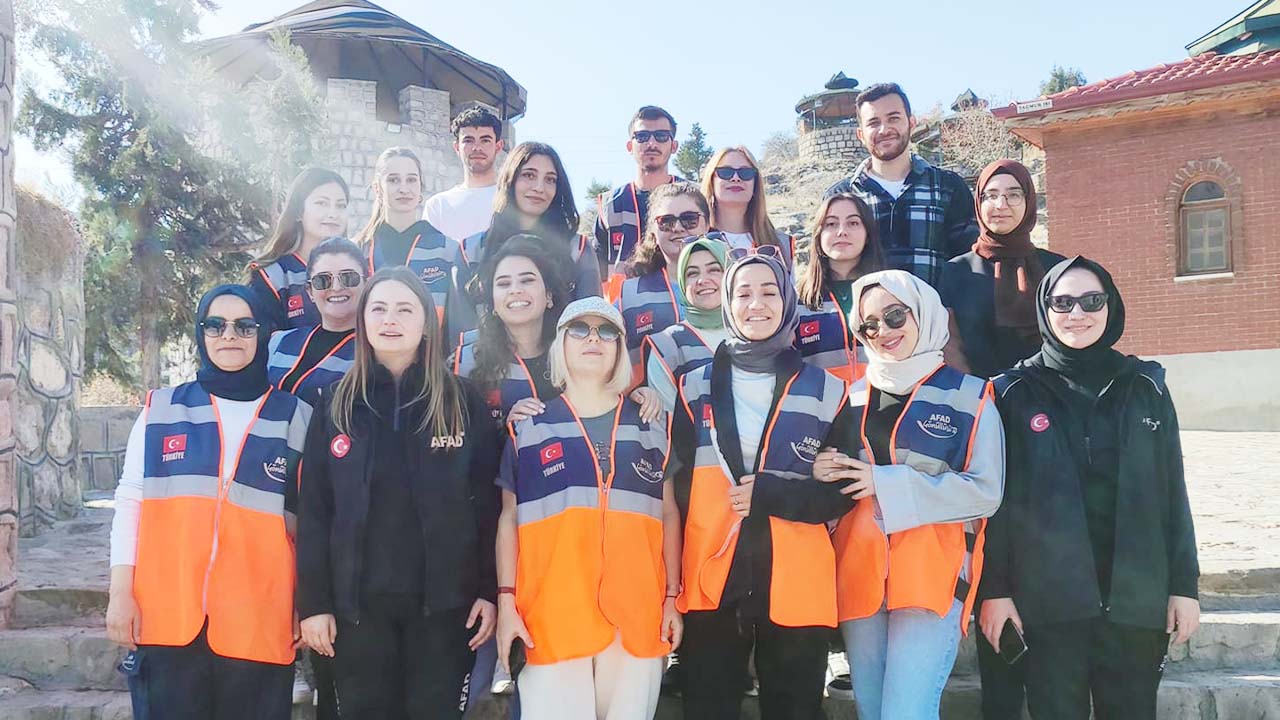 Yozgat’ta Gönüllülerden Örnek Dayanışma!