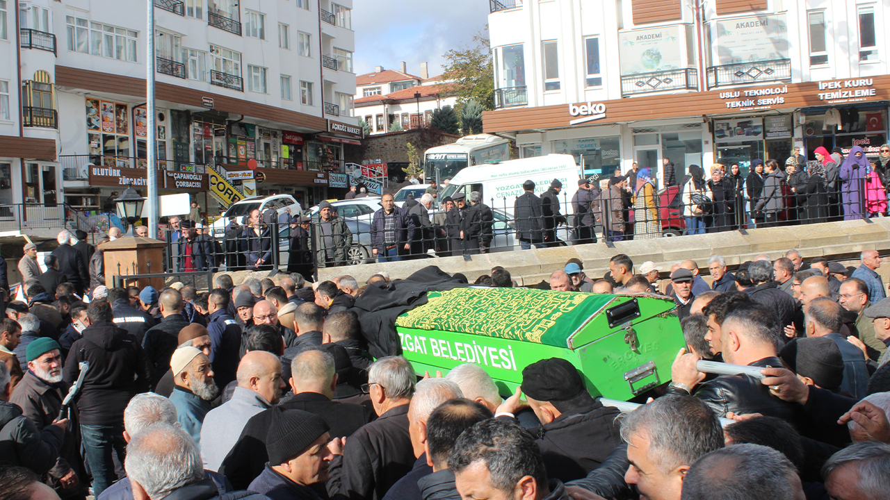 Yozgat’ın Sevilen İsmi Hayırsever İş İnsanı Yaşar Güder Son Yolculuğuna Uğurlandı