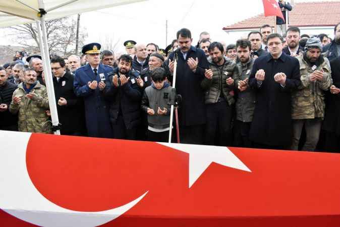 İdlip Kahramanı Şehit Uzman Çavuş Özdemir’i on birlerce Yozgatlı dualarla cennete yolcu etti