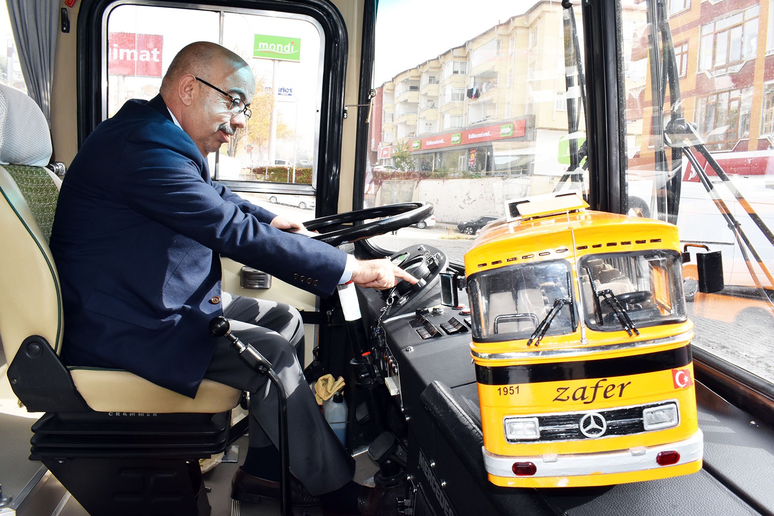 Yozgat'taki otobüs için İstanbul'dan geldi