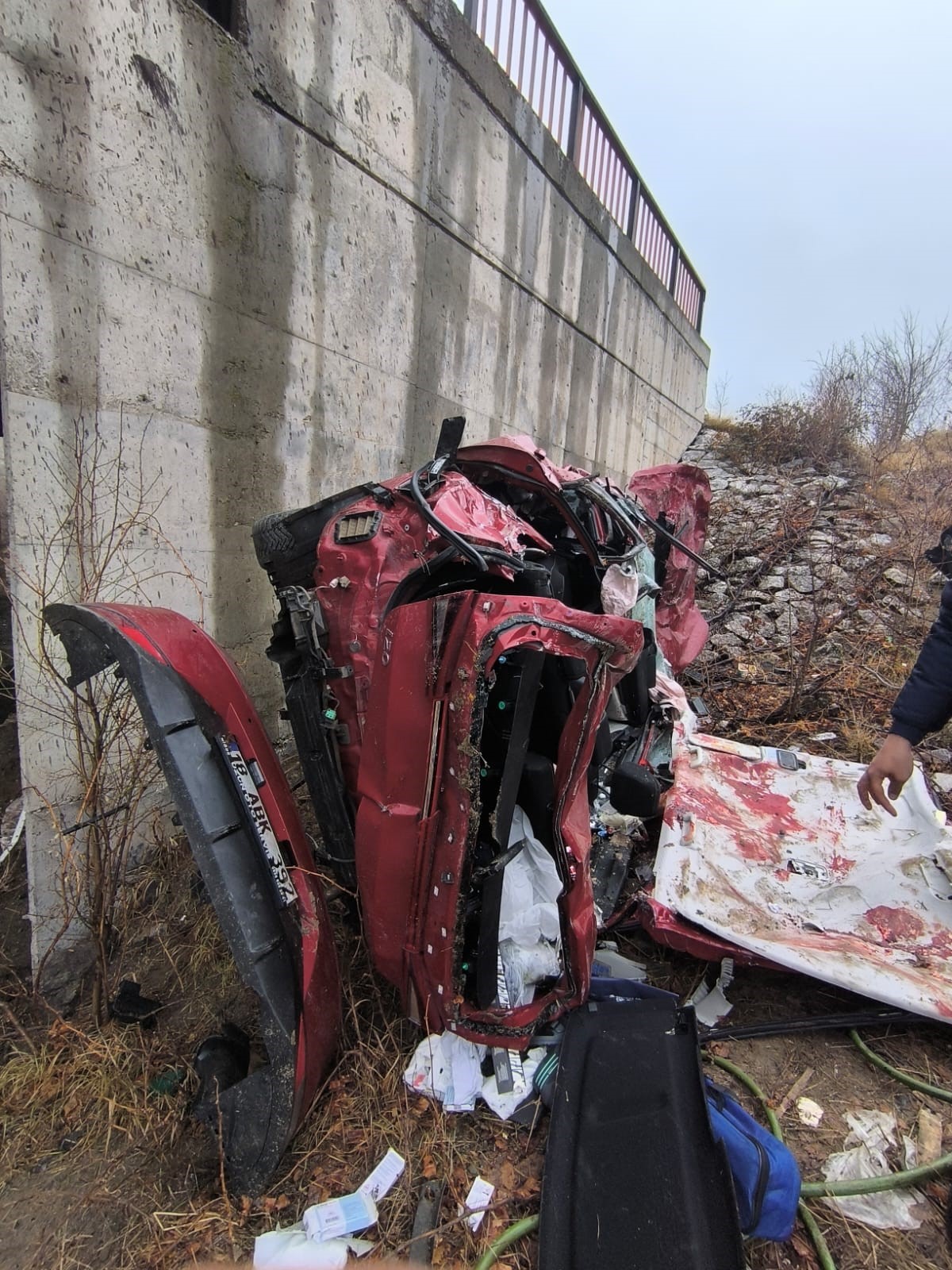 Trafik kazasında Bir aile yok oldu