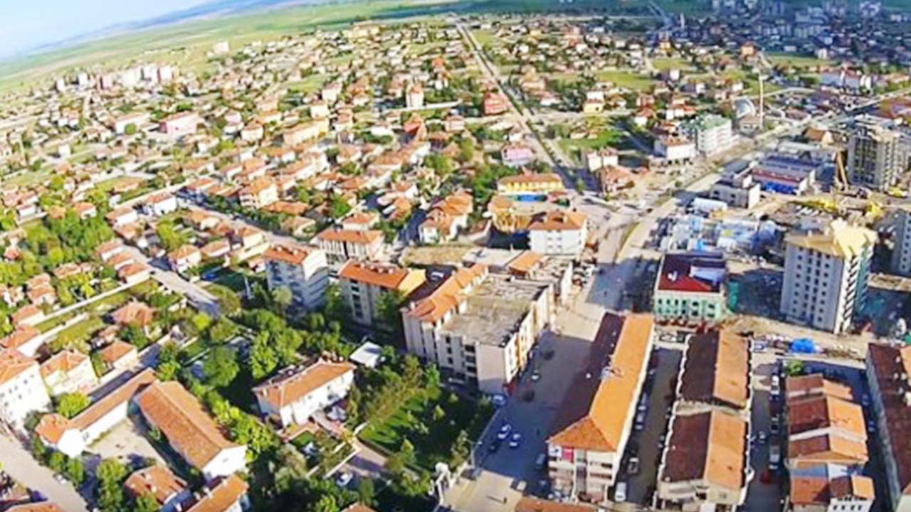 Yozgat’ta İcradan Satılık Tarla ve Müstakil Ev
