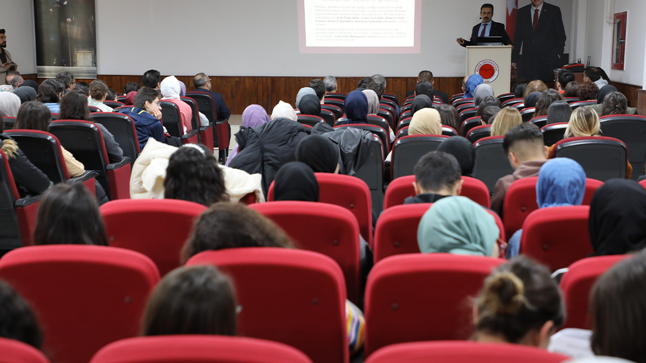 Yozgat Bozok Üniversitesi'nde Mevlana Konferansı