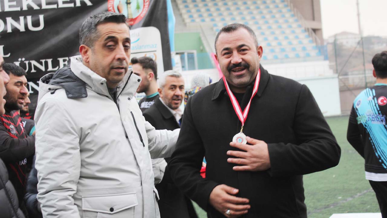 Yozgatlı Dernekler Federasyonu Halı Saha Turnuvası’nda Şampiyon Belli Oldu!