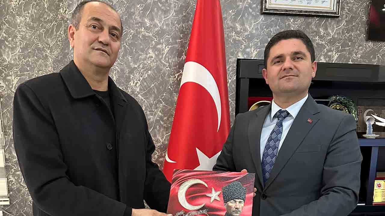 Kahraman Gazi Ümit Tepe'den Başkan Koçak'a Anlamlı Hediye