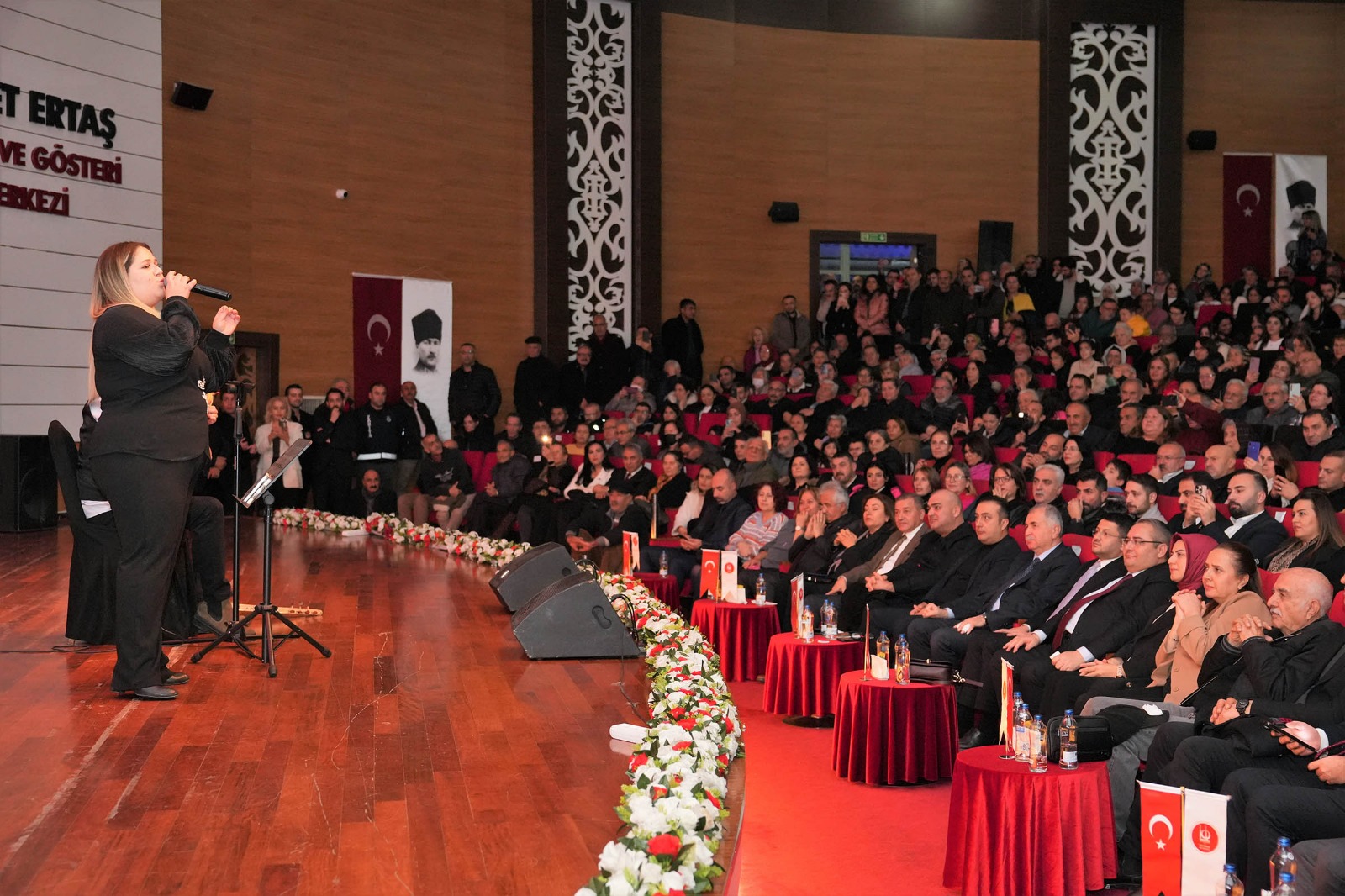 Keçiören'de Ozan Ali Kızıltuğ Anıldı
