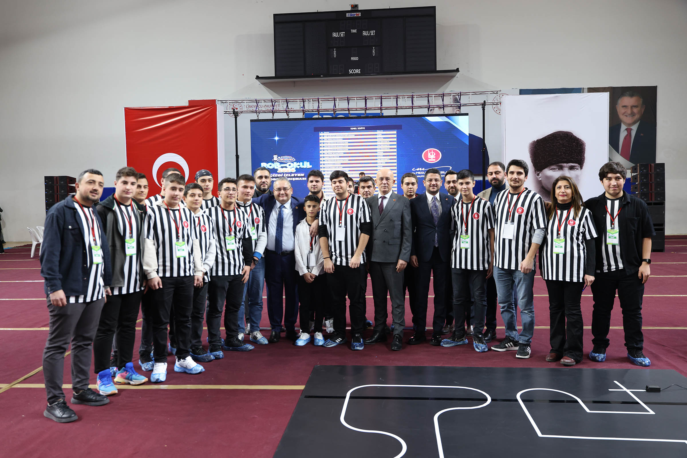Rob-Okul 2024: 257 Takım, 891 Öğrenci Teknoloji Yarışında Buluştu