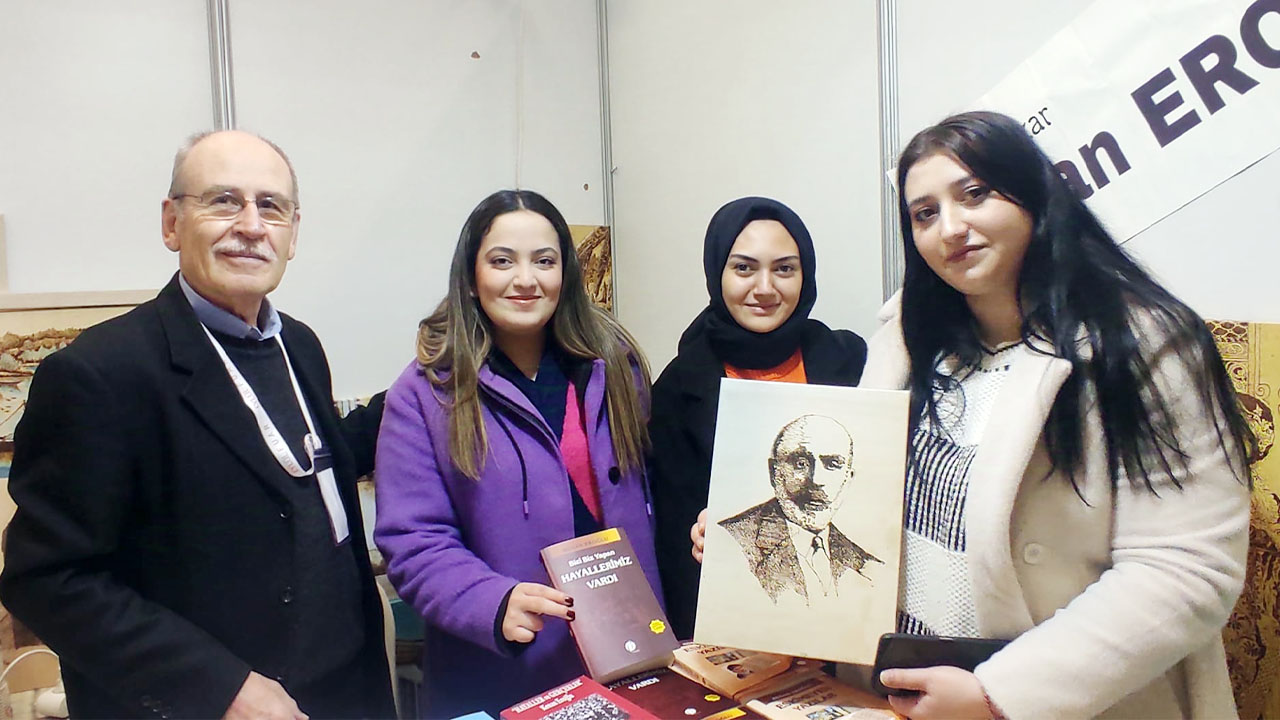 Ankara Kitap Fuarı'na Yozgatlı Yazarlar Damga Vurdu