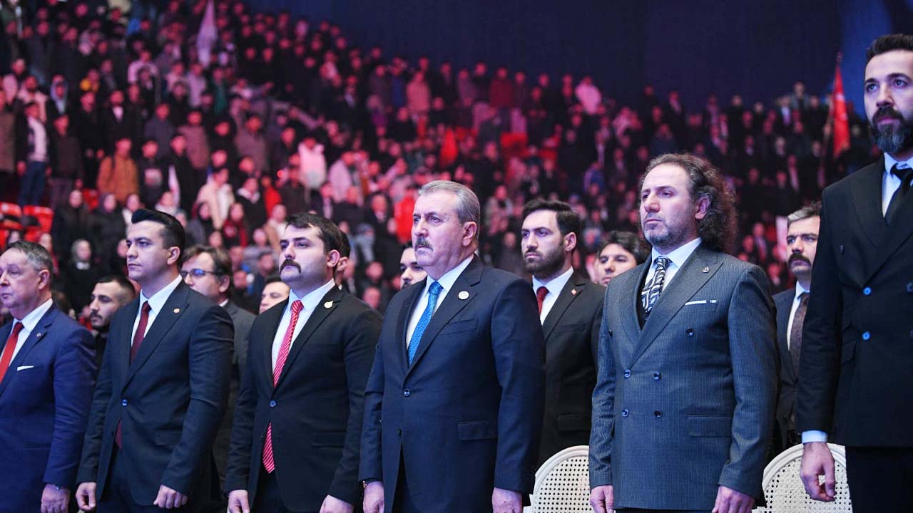 Yozgatlı Alperenler Kurultay’da!