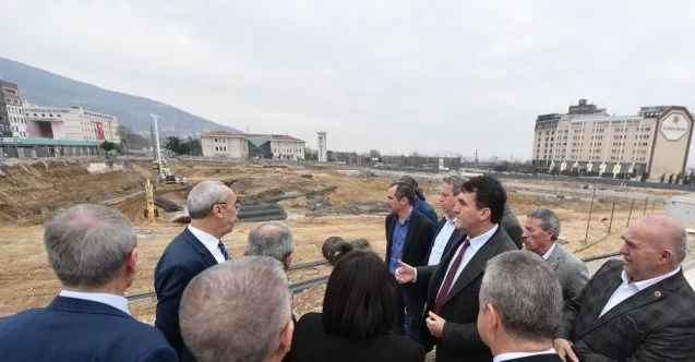 Muhalefetten Osmangazi Meydanı’na tam destek