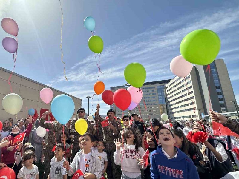 Ankara’daki polisler özel çocuklarla bir araya geldi