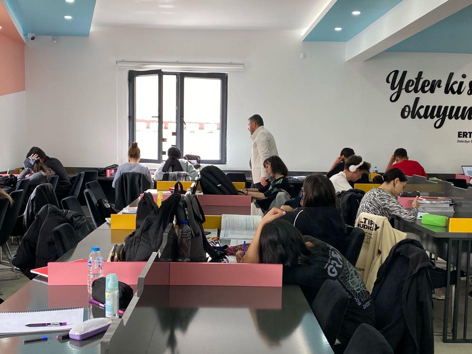 Pursaklar’da Öğrencilerin Yeni Gözdesi: Millet Kıraathaneleri