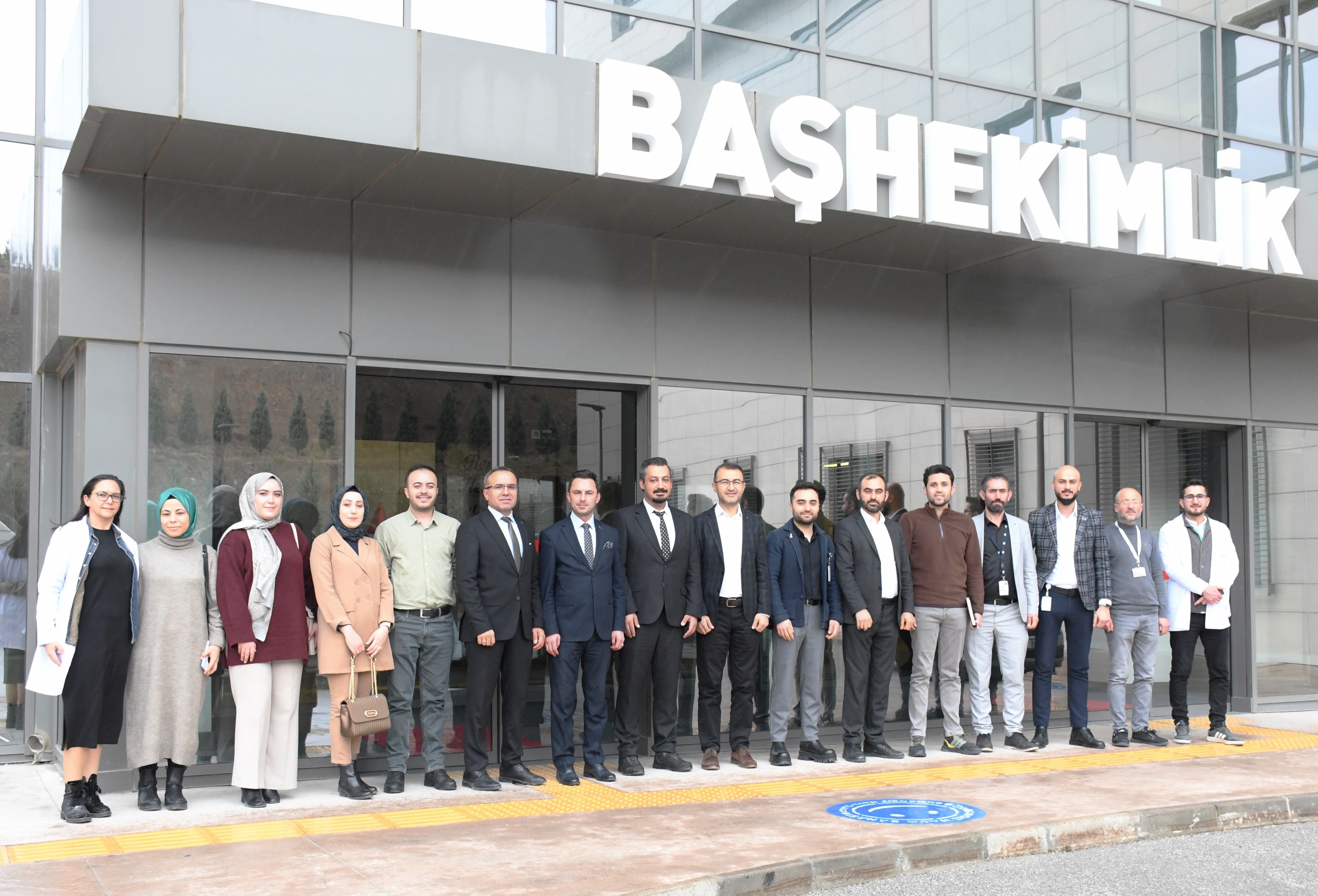 Sivas’tan gelen Sağlıkçılar Yozgat Şehir Hastanesi’ni incelediler