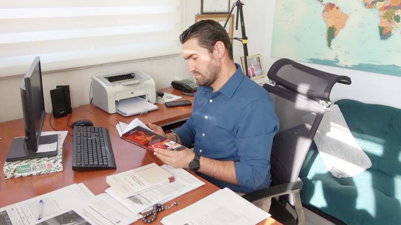 Yozgat Bozok Üniversitesi Öğretim Üyesi Özalp Suriye Milli Ordusu Güçlendirilmeli!