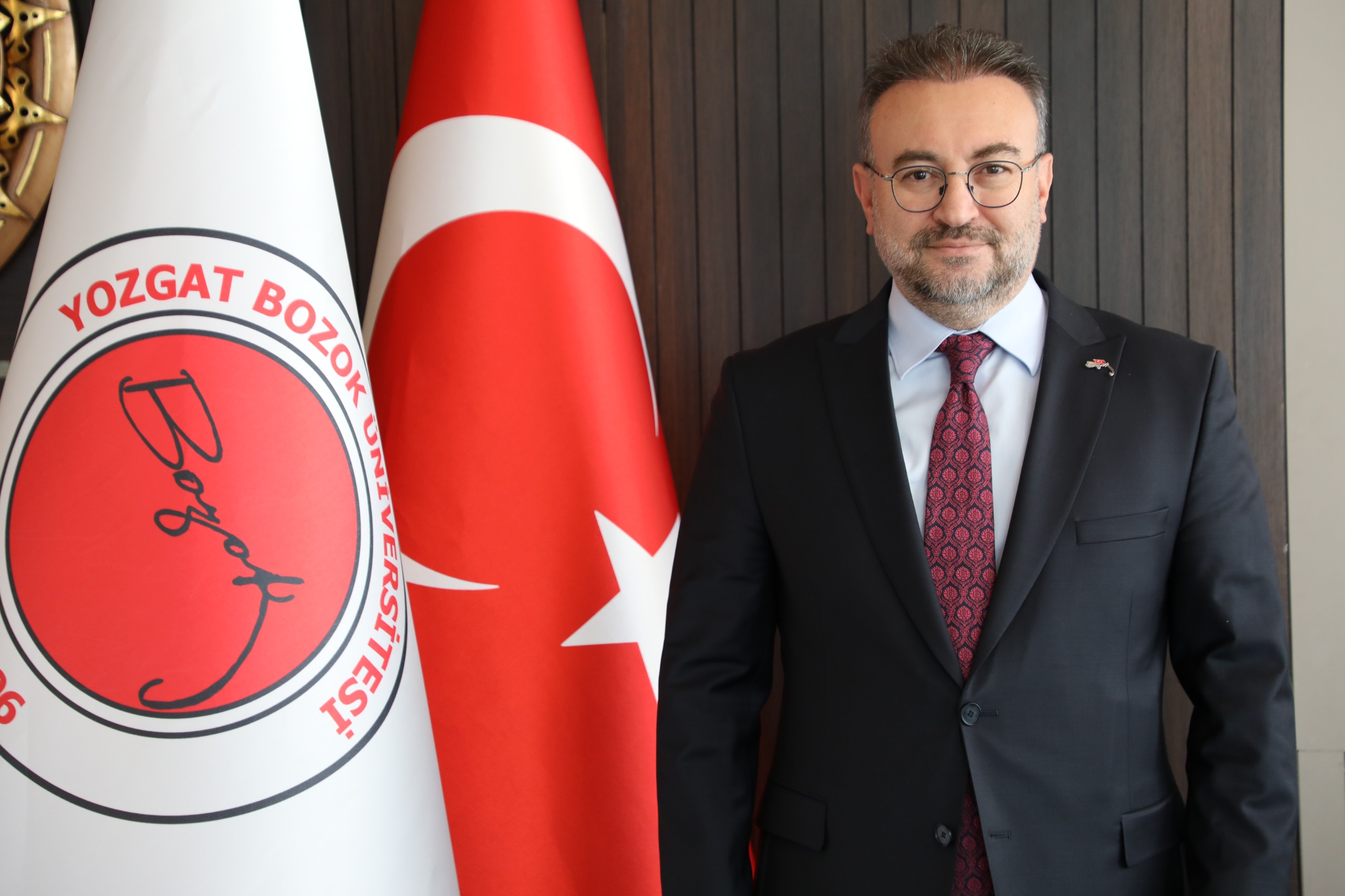Yozgat Bozok Üniversitesi Rektörü Prof. Dr. Evren Yaşar  Sağlıklı Yaşam İçin Egzersiz Yapın!