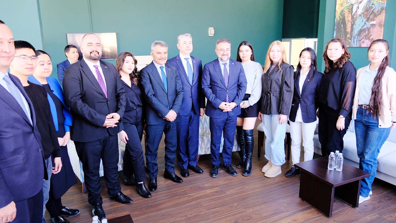 Kazakistanlı Öğrencilerin Talepleri Yozgat’ta Dinlendi