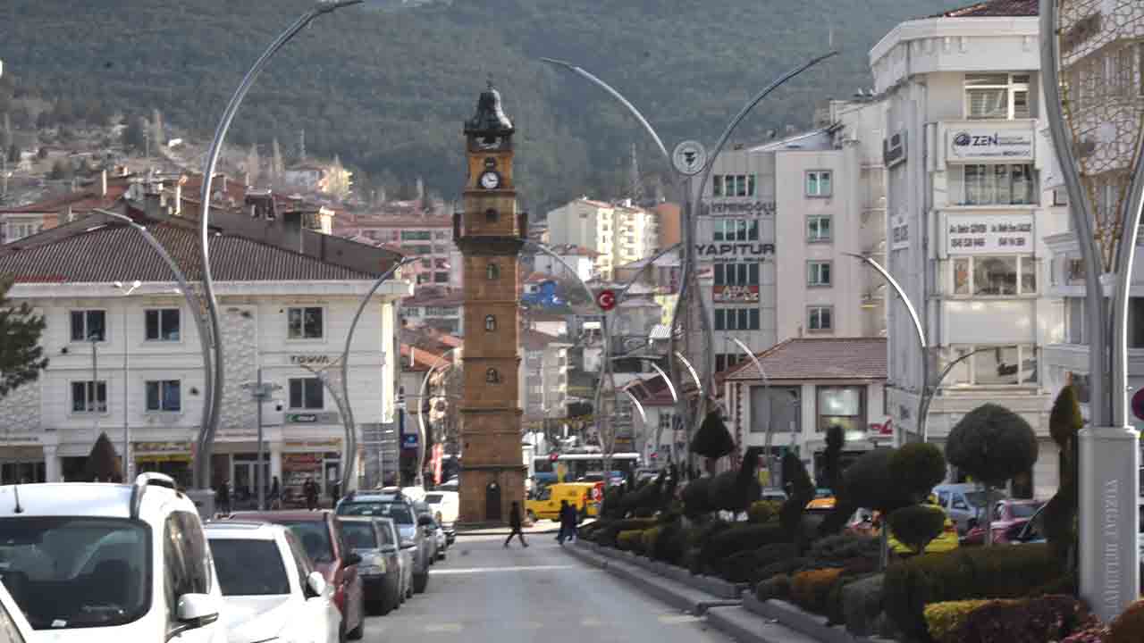 Yozgat 23 Aralık 2024 Pazartesi Okullar Tatil mi?