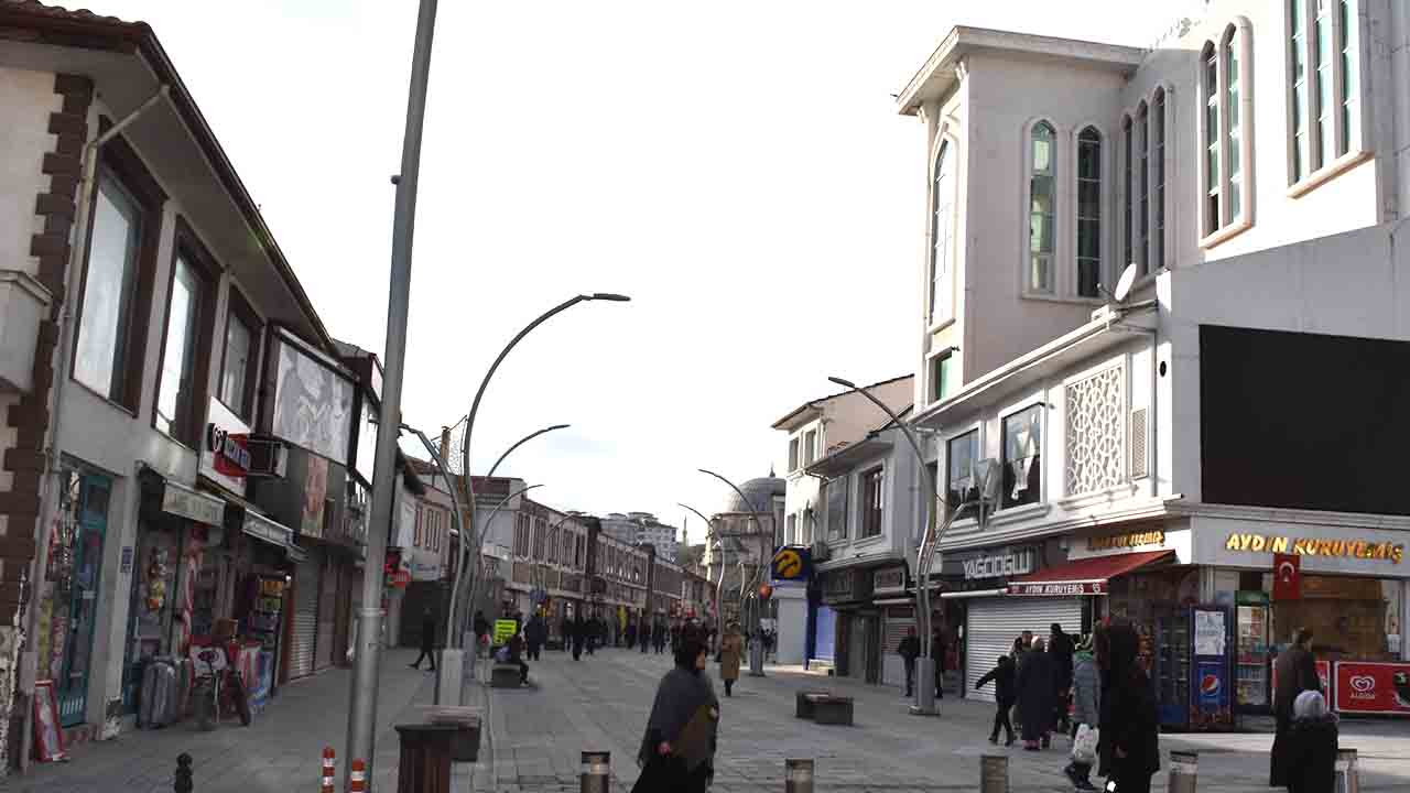 Yozgat'ta Tabelalar Değişecek!