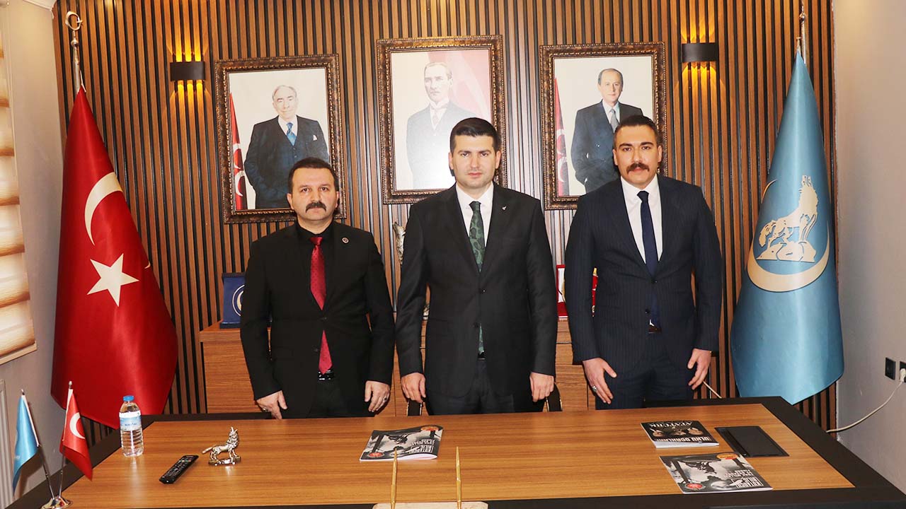 Yozgat’ta Ülkü Ocakları Başkanlığı Değişti, Fatih Akgül Göreve Geldi