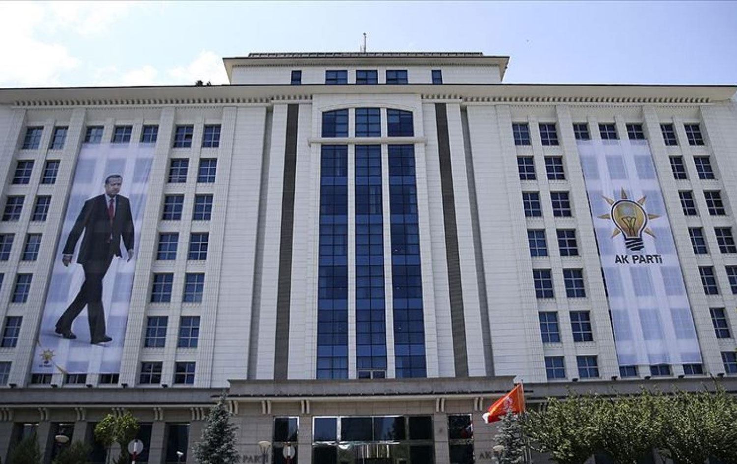 AK Parti’nin Ankara’daki Üye Sayısı 1 Milyona Yaklaşıyor