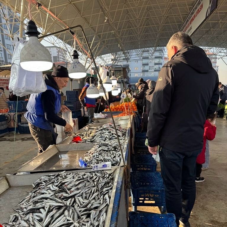 Pursaklar Belediye Başkanı Ertuğrul Çetin, Hemşehrileriyle Buluştu