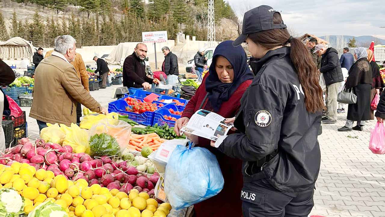 Aydıncık’ta Emniyet Sahada!