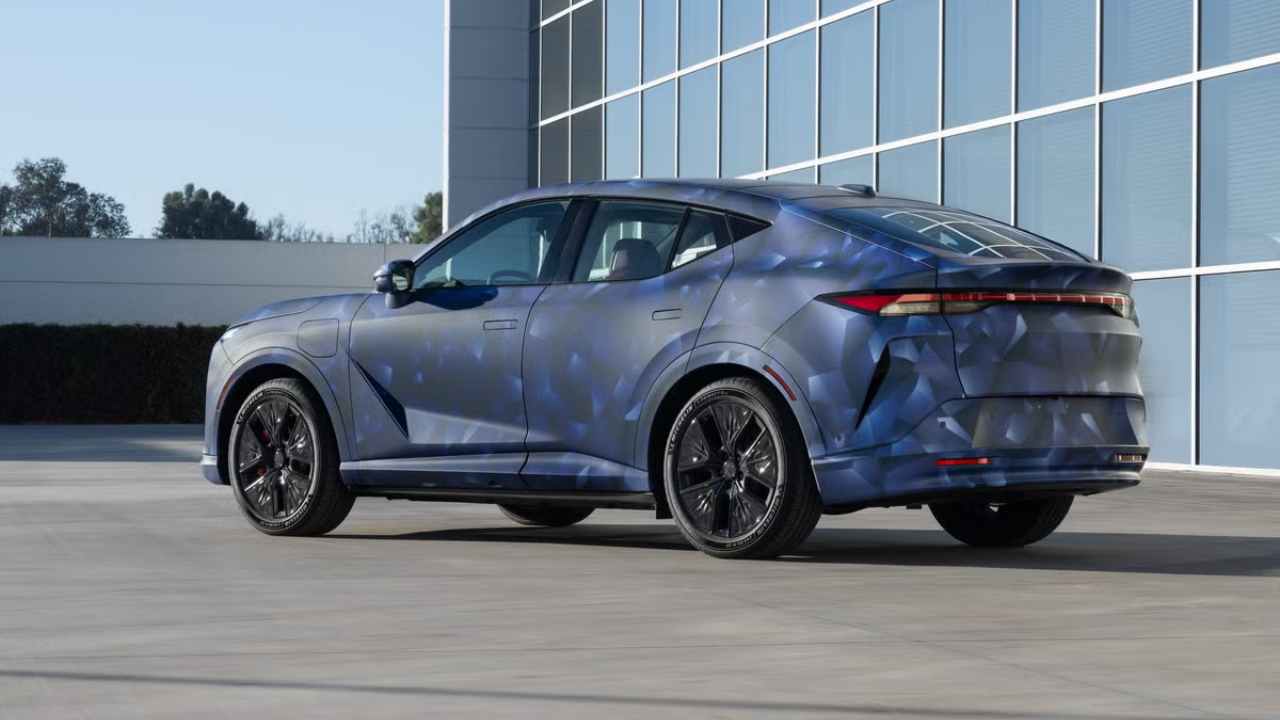 Geleceğin Arabası Burada! Honda’nın Acura RSX’i, Asimo İşletim Sistemiyle Hayalleri Gerçekleştiriyor!