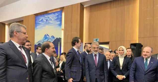 Başkan Akay, “Arge’de hedefimiz yarlı pancar tohumudur"