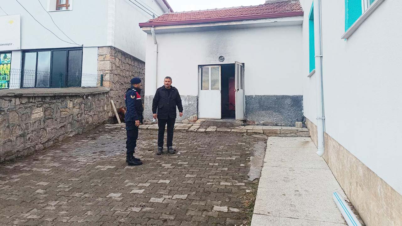 Öğrenciler İçin Sahadalar!