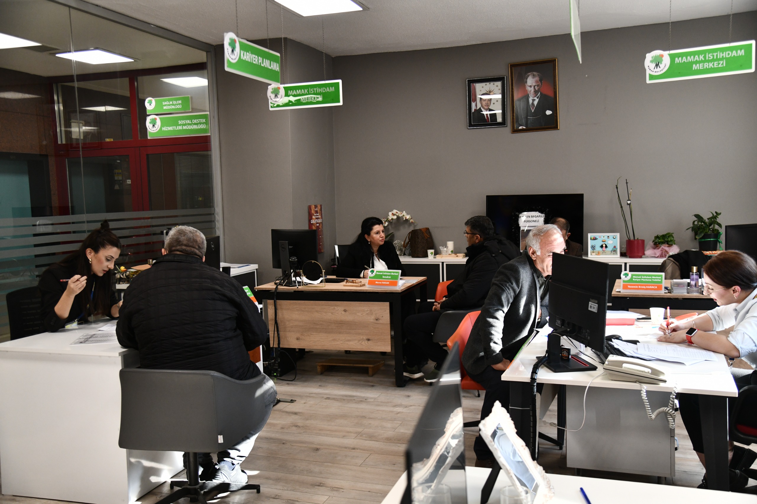 Mamak’ta Kariyer Yolculuğu 10 Ayda 723 Kişi İş Sahibi Oldu
