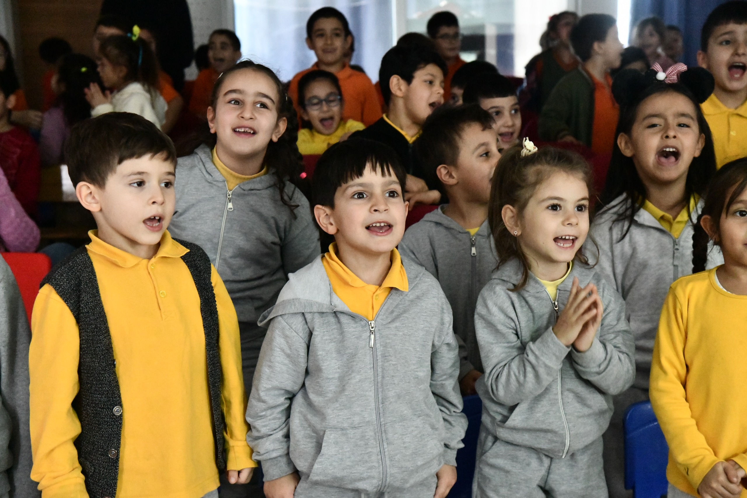 Mamak’ta Çocukların Yüzü Okulumda Şenlik Var Projesiyle Gülüyor