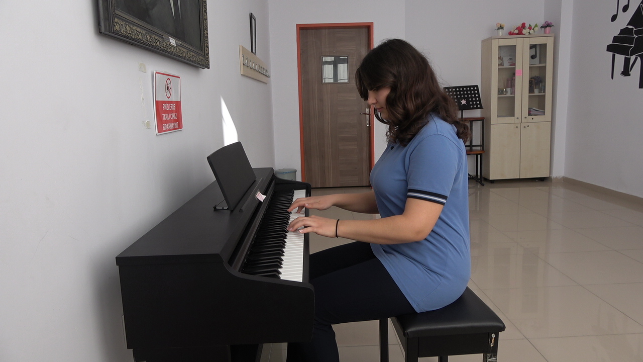 Yozgat’ta Geçmişten Geleceğe: Piyanolar Müzik Eğitiminde Köprü Oluyor
