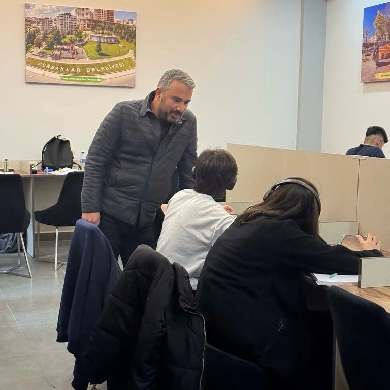 Ertuğrul Başkan’dan Millet Kıraathanelerine Sessiz Ziyaret