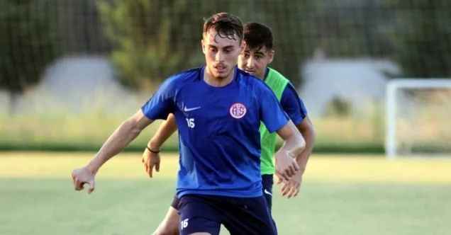 Antalyaspor’da, Bünyamin Balcı performansıyla göz dolduruyor