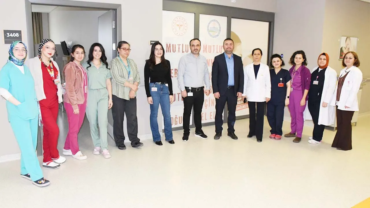 Yozgat Şehir Hastanesi'nde Jakuzili Suda Doğum Uygulamasının En Büyük Özelliği Nedir?