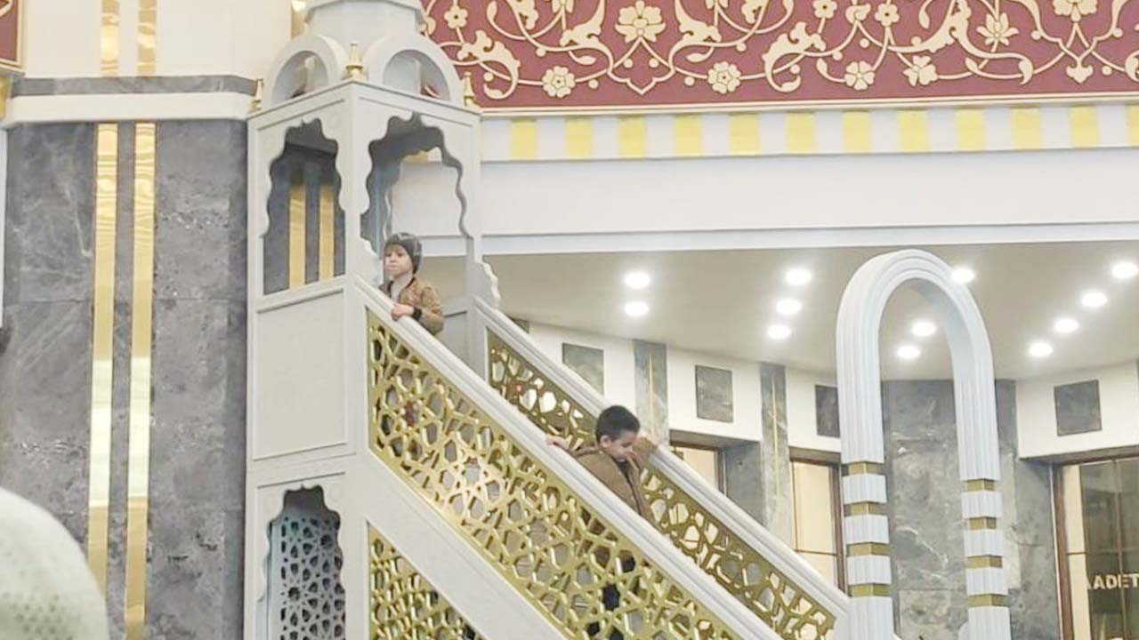 Yozgat'ta Çocuklar Cemaatin Neşesi Oldu