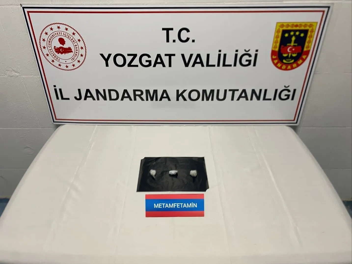 Yozgat'ta Ele Geçirilen 13.35 Gram Metamfetaminin Şok Eden Gerçeği: "1 Gramı 10 Kişiyi Ölüme Sürüklüyor!